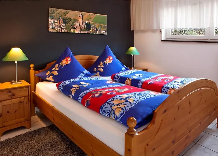 Am Alten Apfelbaum - 1